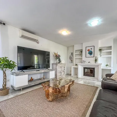 Hanami Casa Saradan Holiday home *