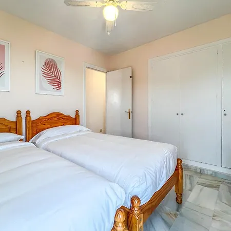 Hanami Casa Saradan Estepona